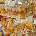 Buttery Peach Jam Crumb Bars