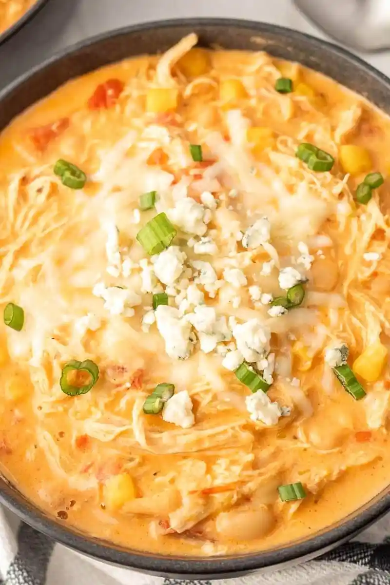 Slow Cooker Buffalo Chicken Chili
