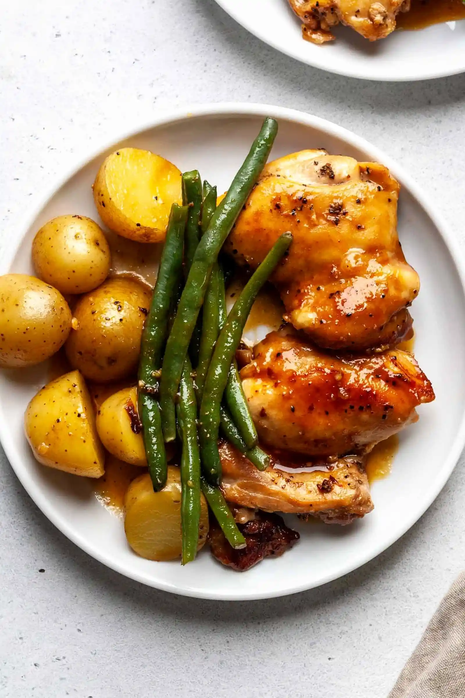 Honey Garlic Slow Cooker Chicken and Potatoes with Green Beans