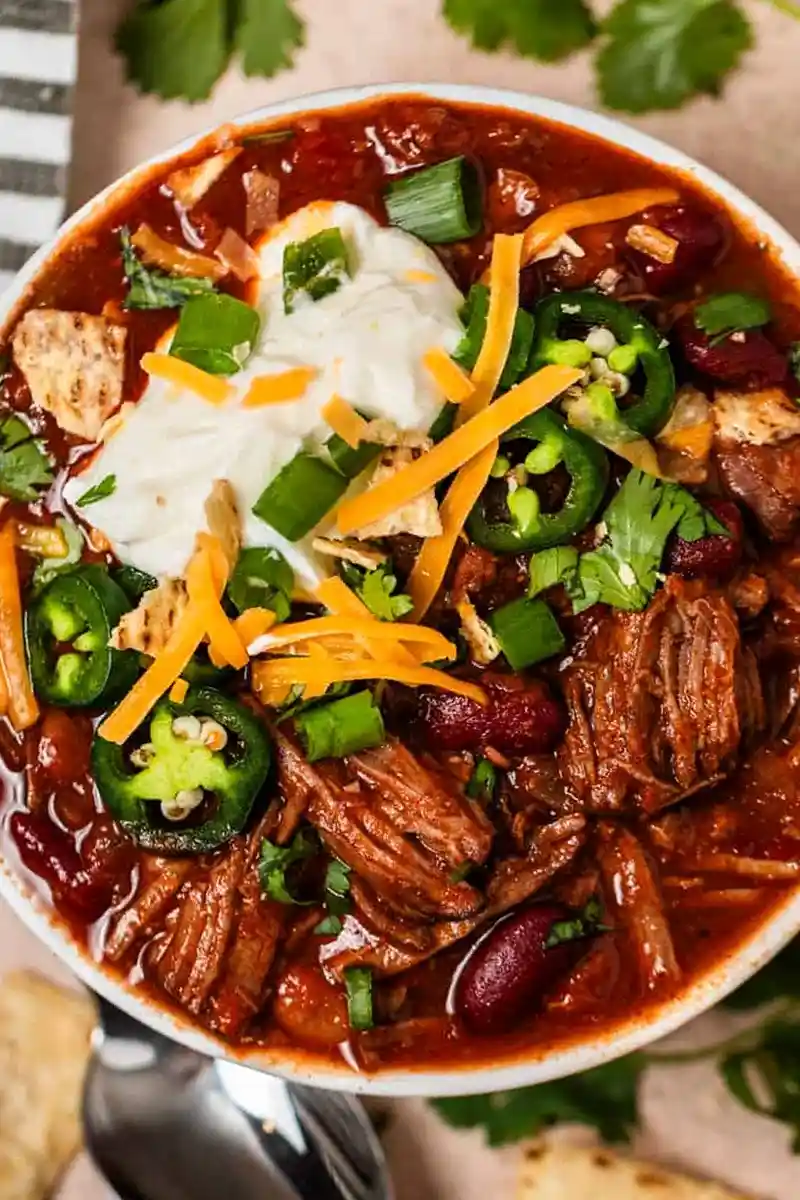 Slow Cooker Shredded Beef Chili