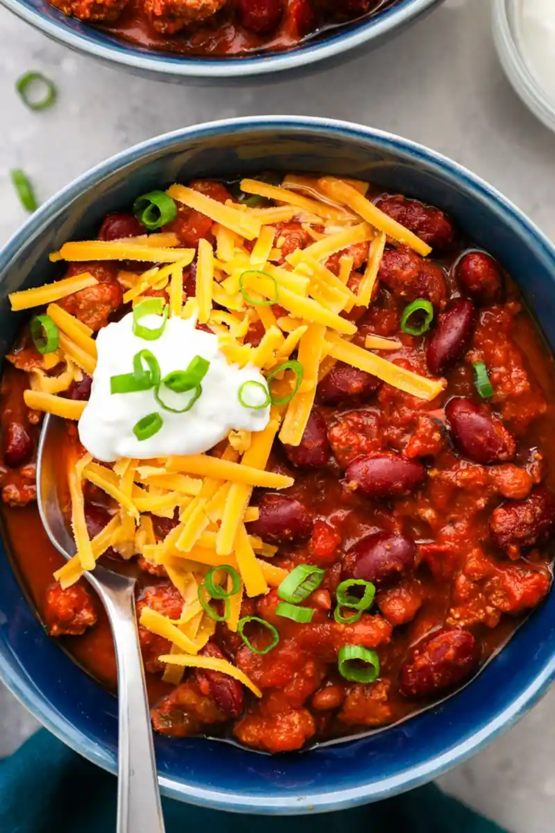 Hearty Slow-Cooker Turkey Chili